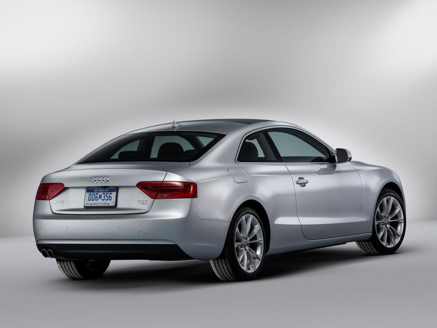  Audi A5 Coupe 2.0T 2012 года  (NA) (фото 51 из 52)